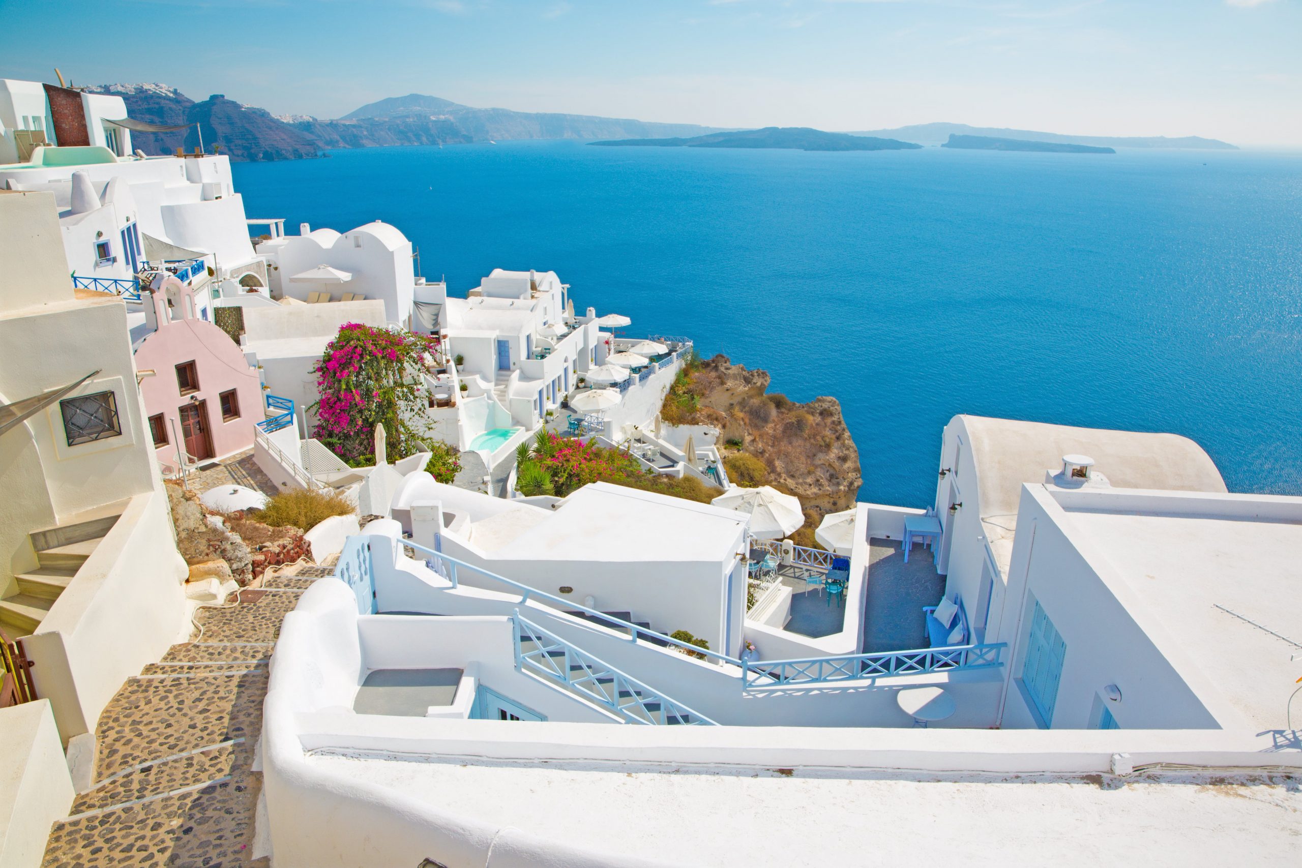 Santorini’s iconic cliffs.