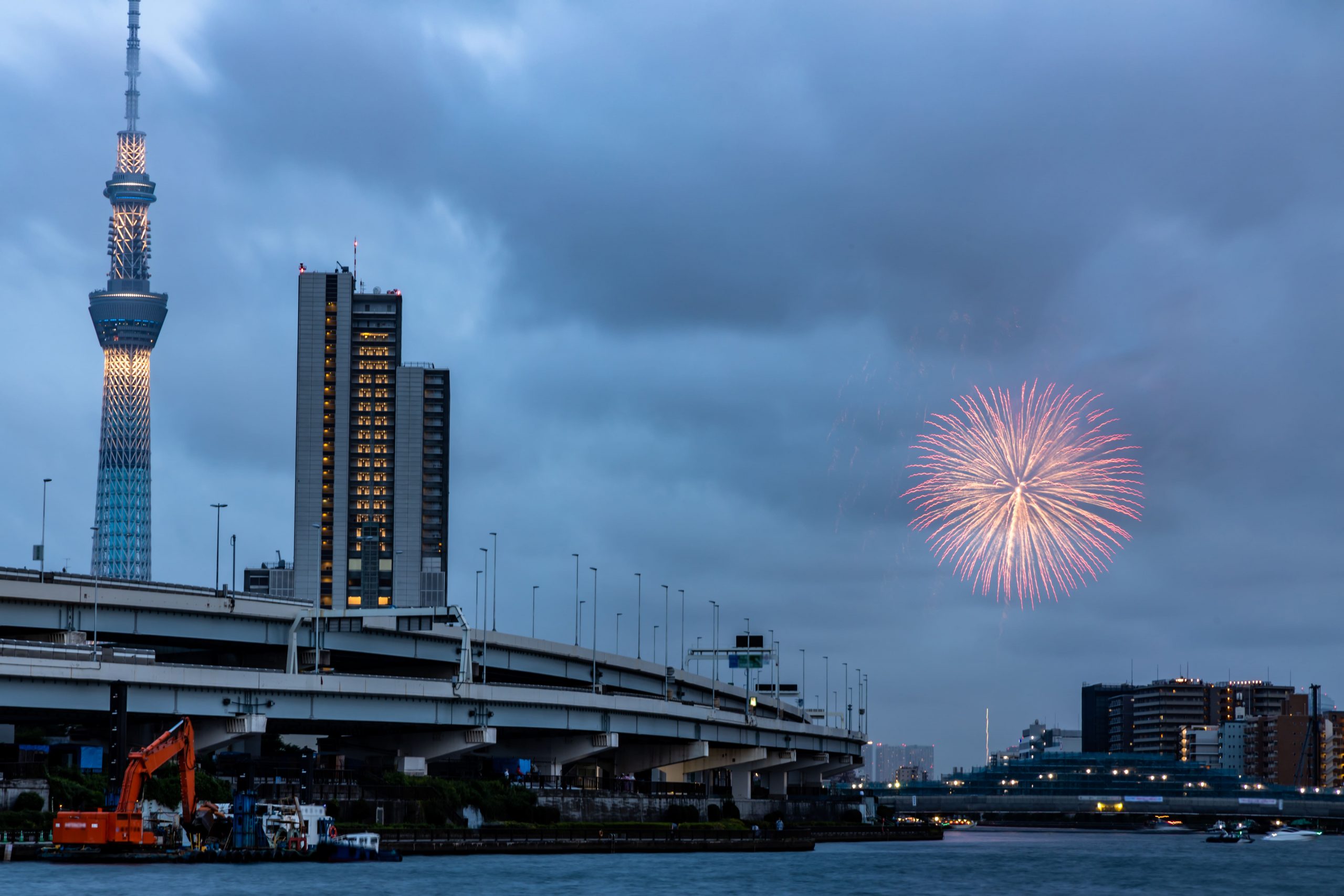 Tokyo’s skyline lights up with the Sumida River Fireworks Festival.