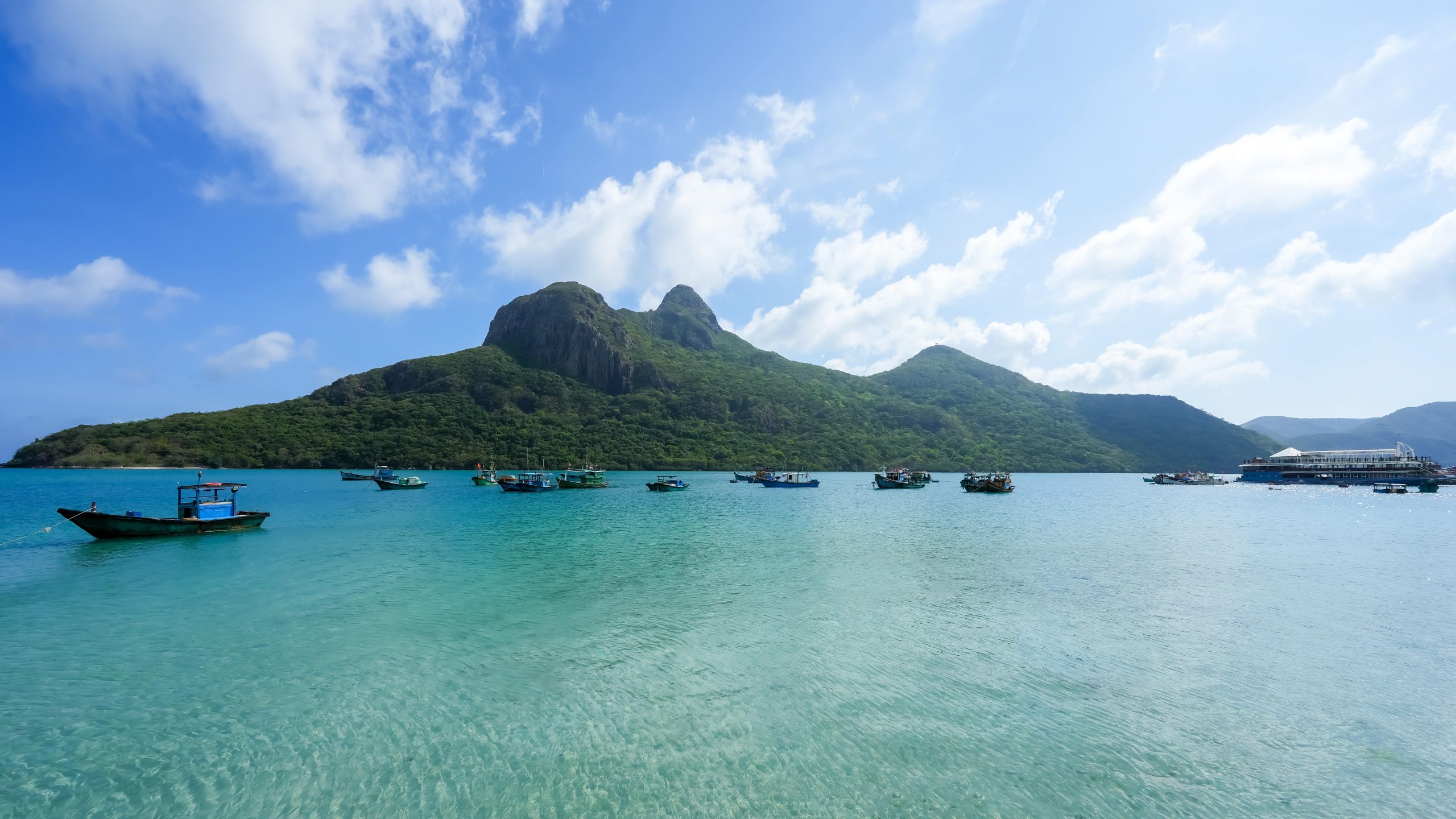 Hon Ba , Con Dao Islands.