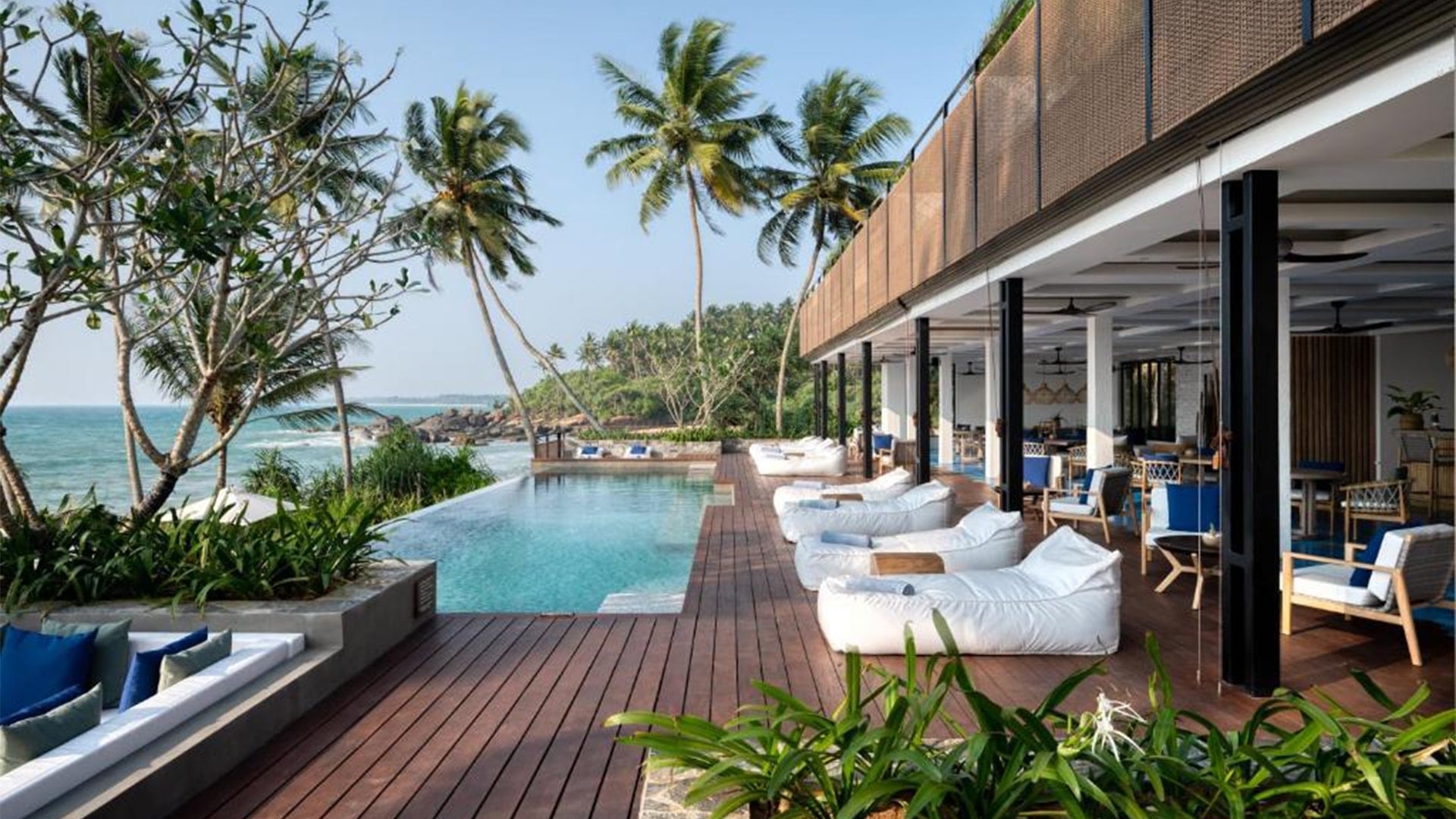 Offers a tranquil luxurious experience with a bottle of house wine as a perk.