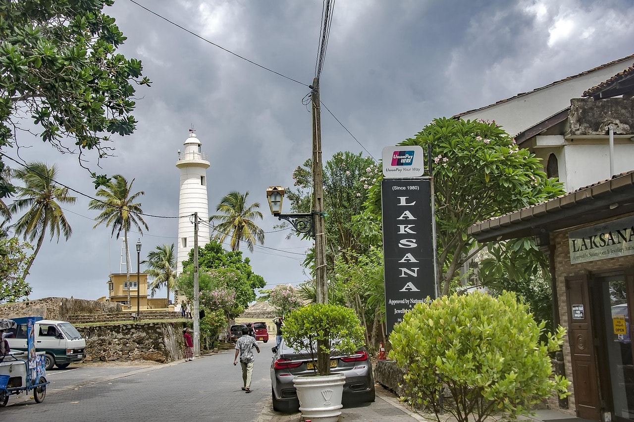 An iconic and picturesque landmark at the edge of the fort walls.