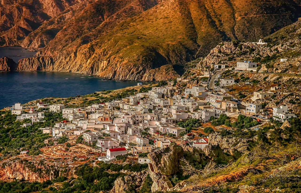 Anafi is reachable by ferry from Athens (Piraeus) and other Cycladic islands.