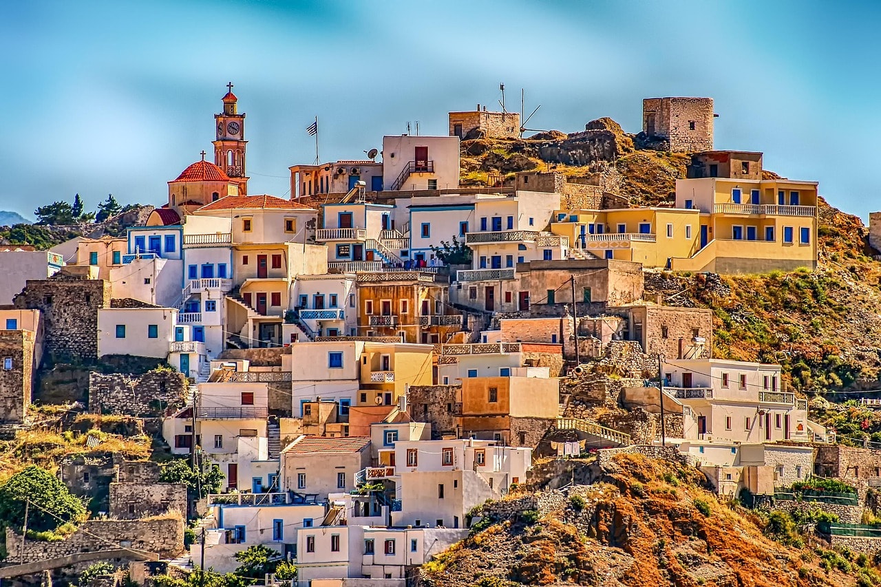 Children and adults alike will enjoy local delicacies like souvlaki, moussaka, and fresh seafood.