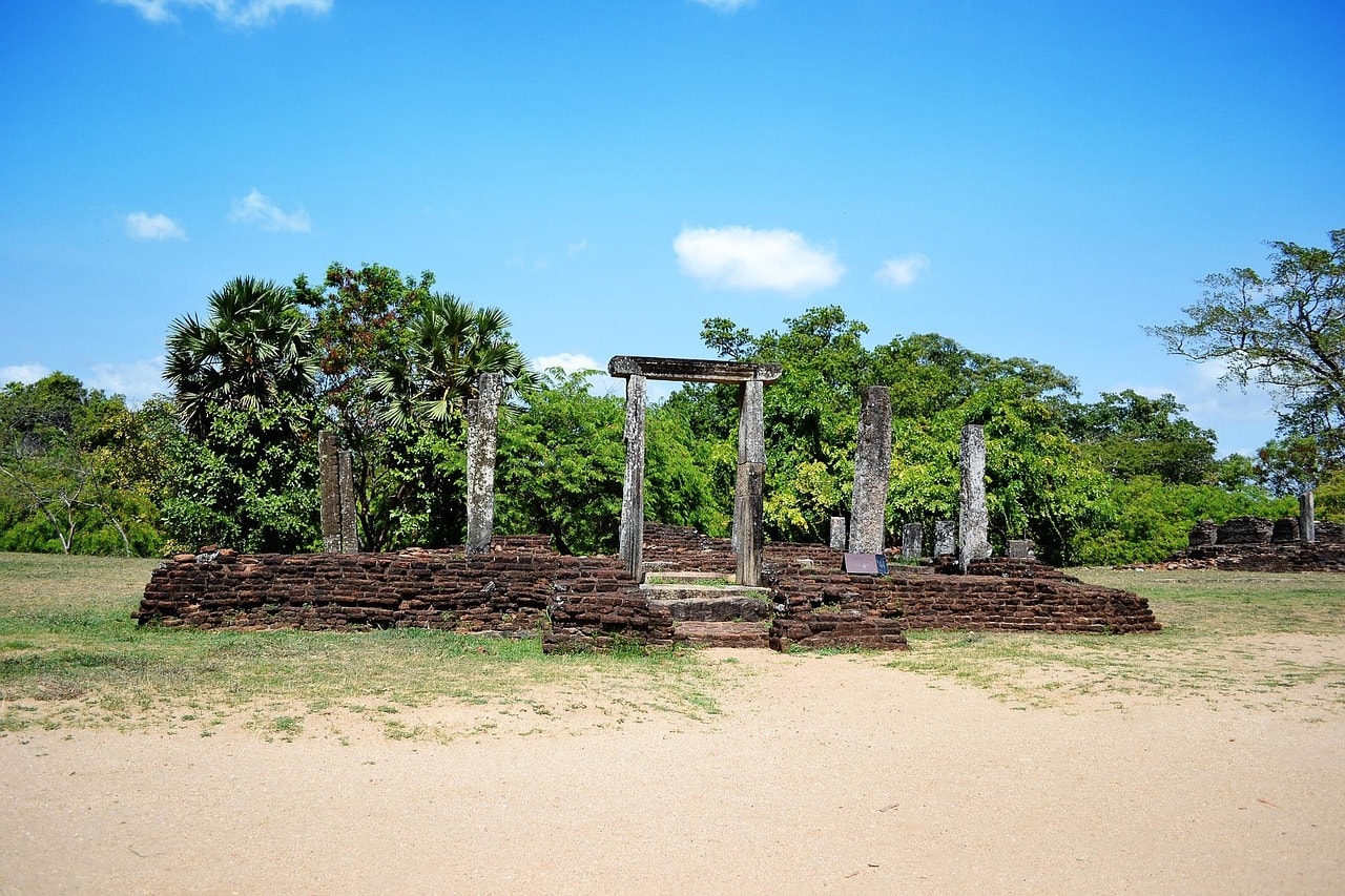 Polonnaruwa was the second ancient capital of Sri Lanka.