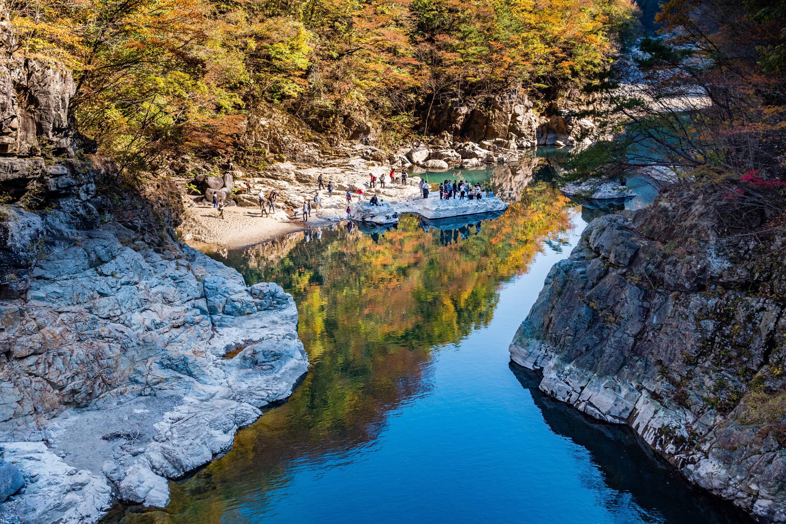 Autumn season on the Kinugawa River.