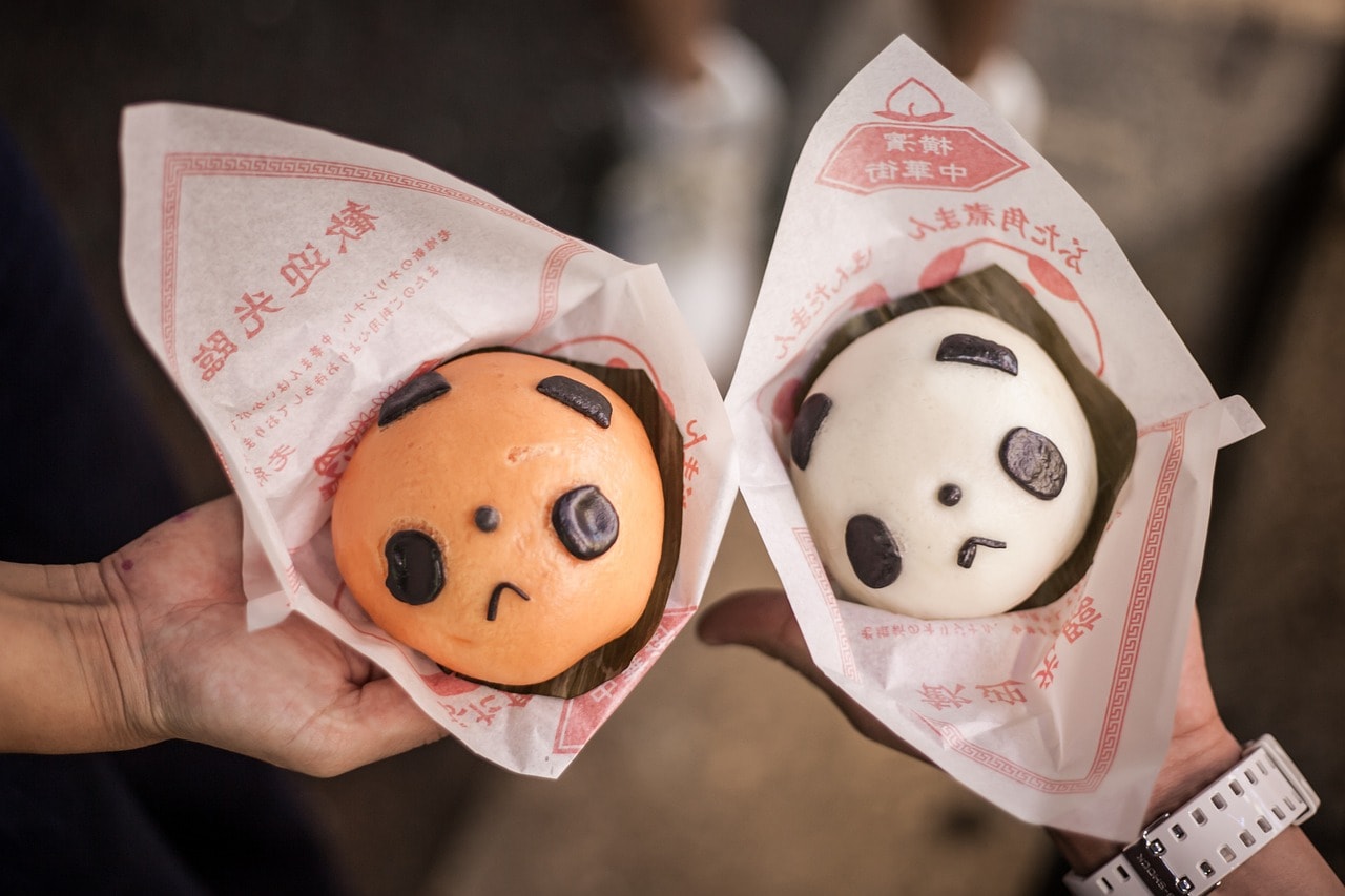 Food is a major draw for visitors, with a wide variety of regional Chinese cuisines available.