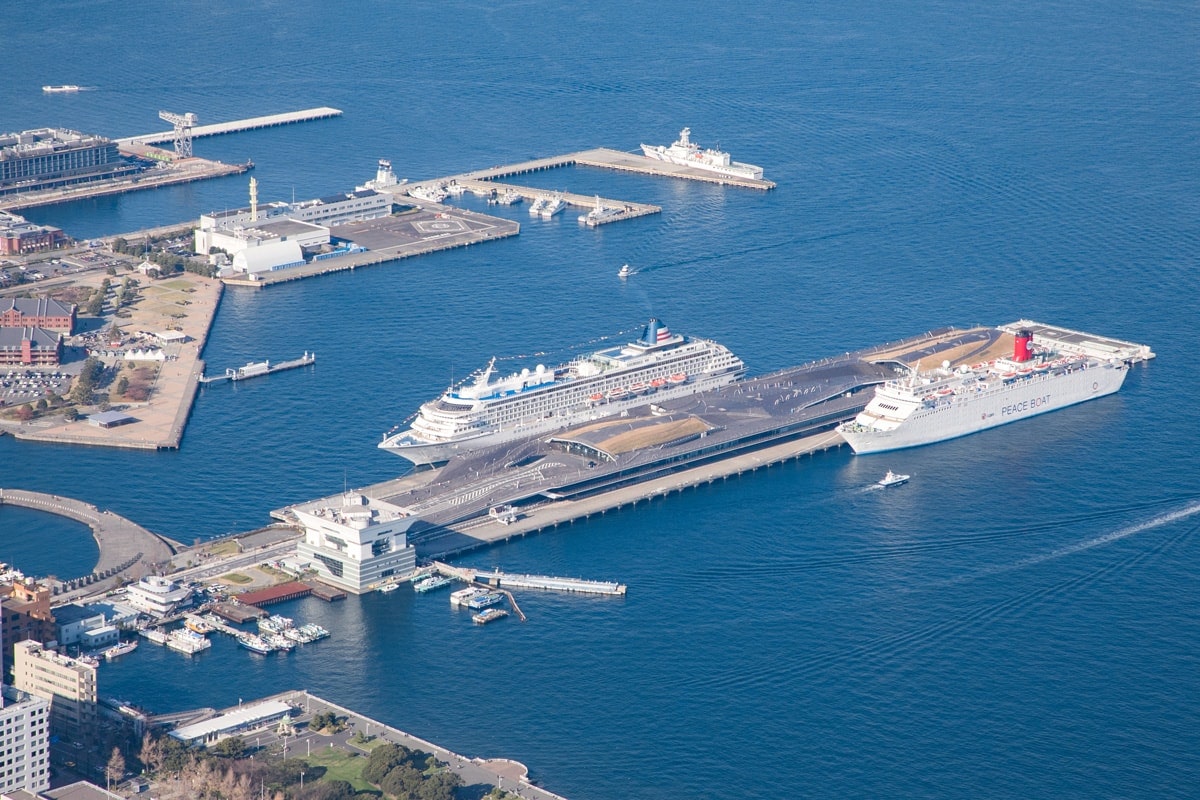 This is the port's core facility with 24 berths, including 14 container berths.