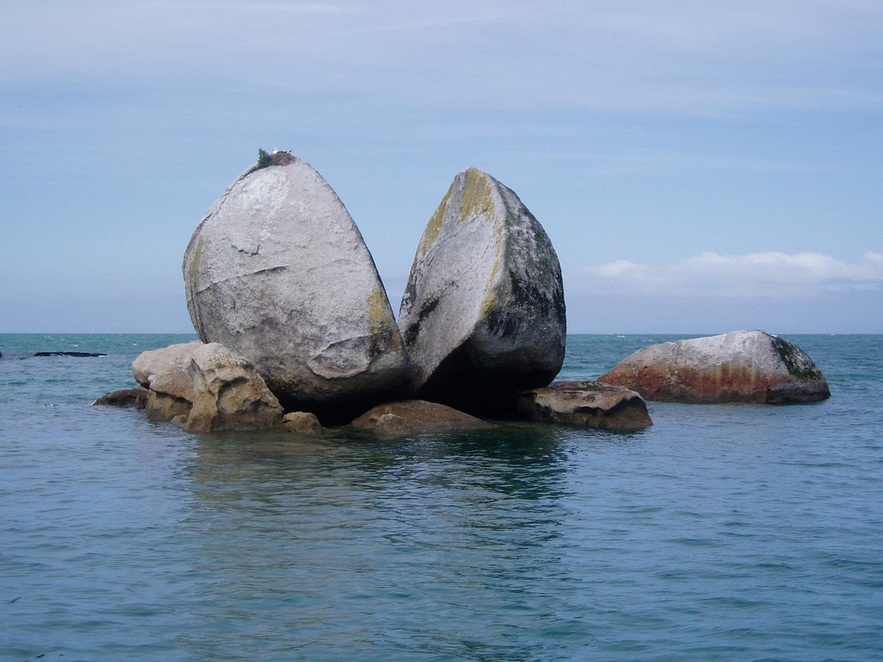 Abel Tasman’s golden beaches and tranquil trails offer a crafted sanctuary for nature lovers.