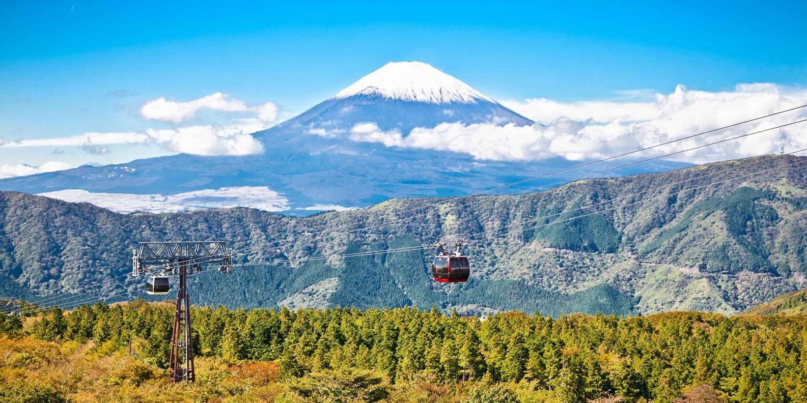  The Hakone Ropeway is a key part of the popular Hakone sightseeing loop.