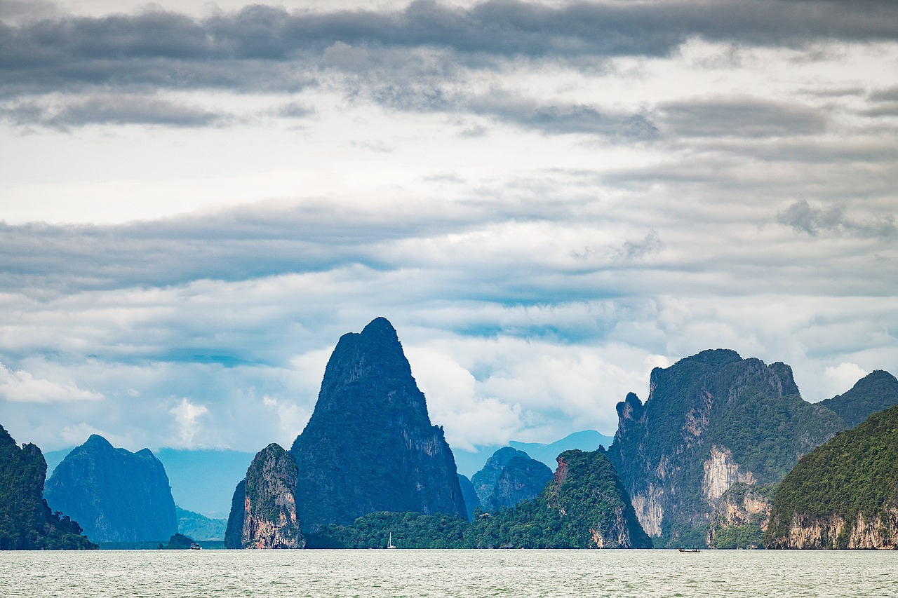 Stunning panoramic viewpoints overlooking Phang Nga Bay’s emerald expanse.