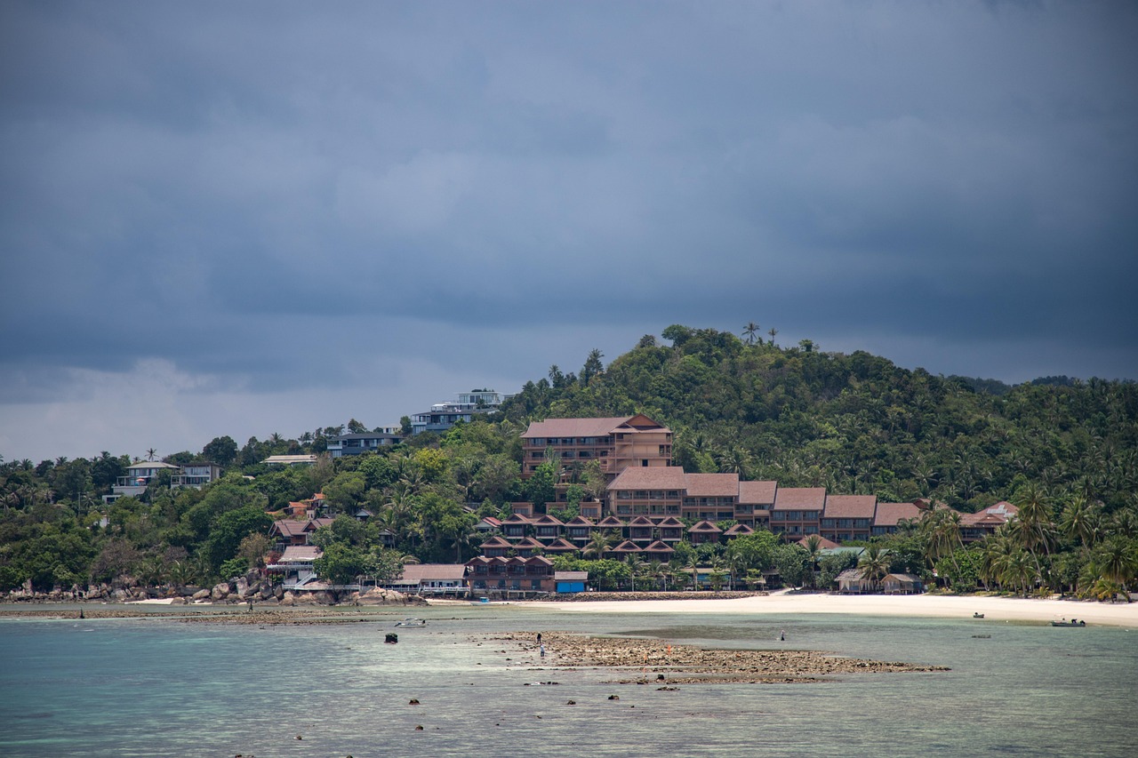 Let your travel dreams take flight—Thailand’s luxury adventures await your personal touch.