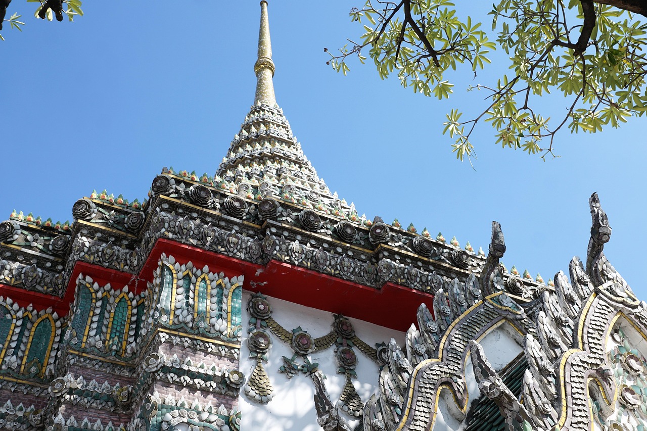 Phra Ubosot, the temple’s heart, is ringed by stories depicted in vivid murals.