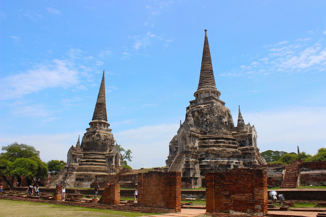 Craft your own seamless journey using expert tips for visiting Ayutthaya.