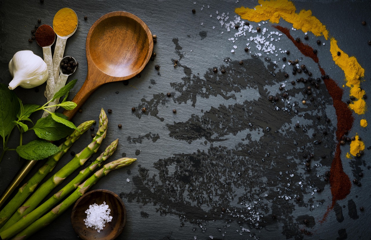 Discover the art of Thai cuisine with personal cooking classes in exclusive villa settings.