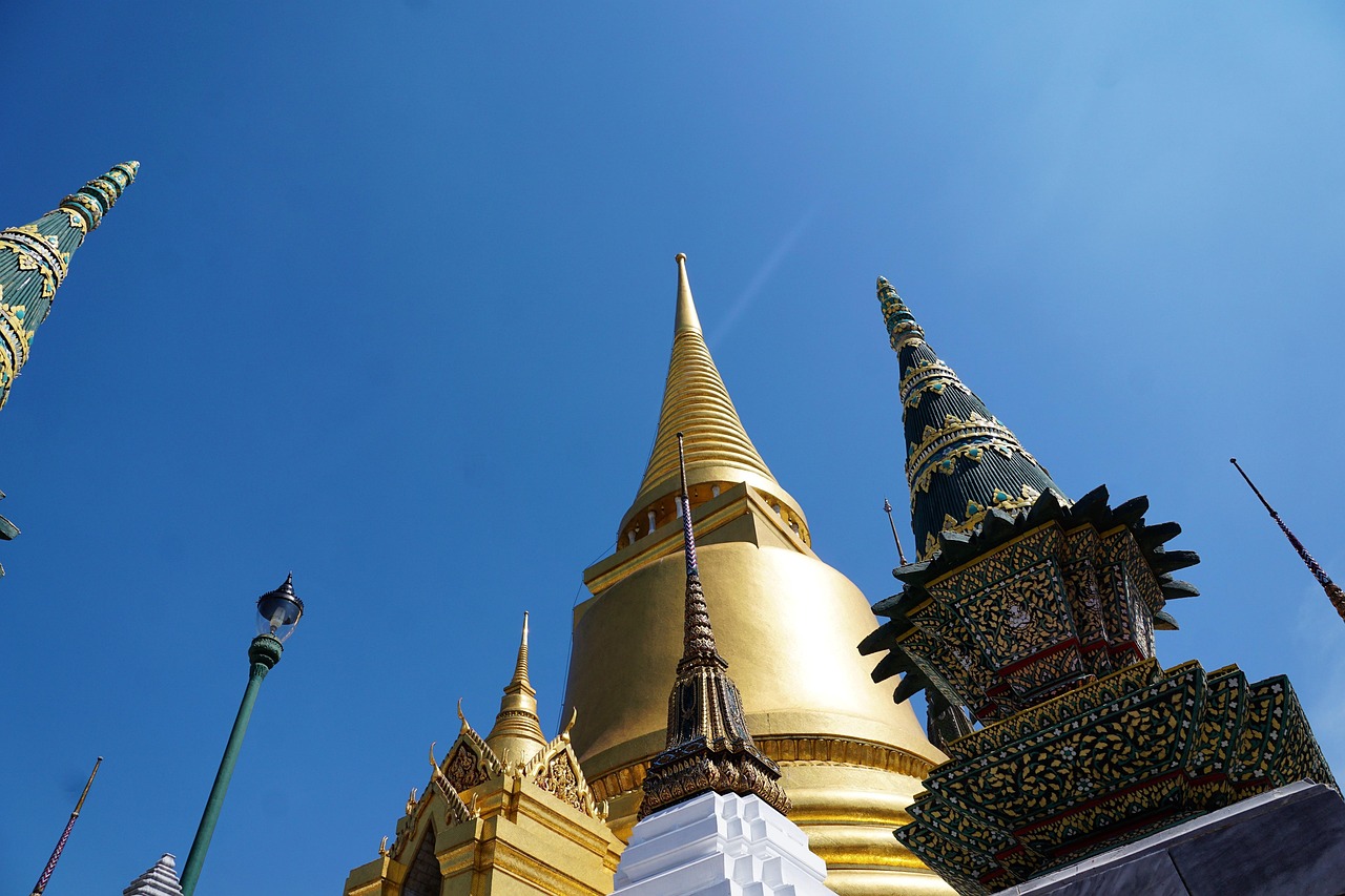 Best Time to Go to Bangkok Thailand for Luxury Experiences