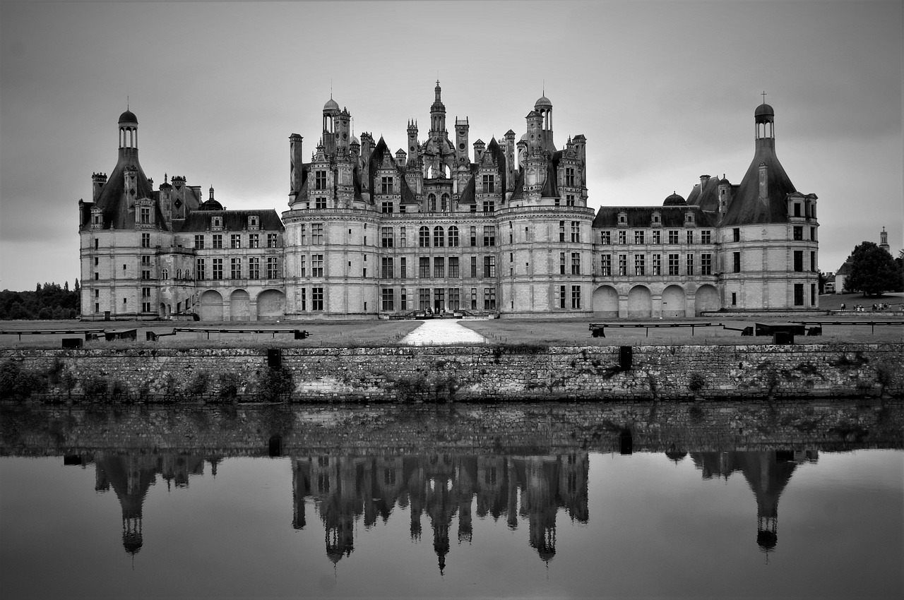 Majestic Château de Chambord, a Renaissance masterpiece in the heart of the tranquil Loire Valley.