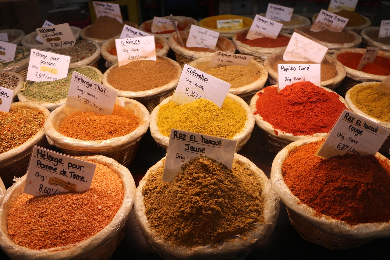 The colourful stalls of Fort-de-France Market are filled with local crafts, spices, and tropical fruits.