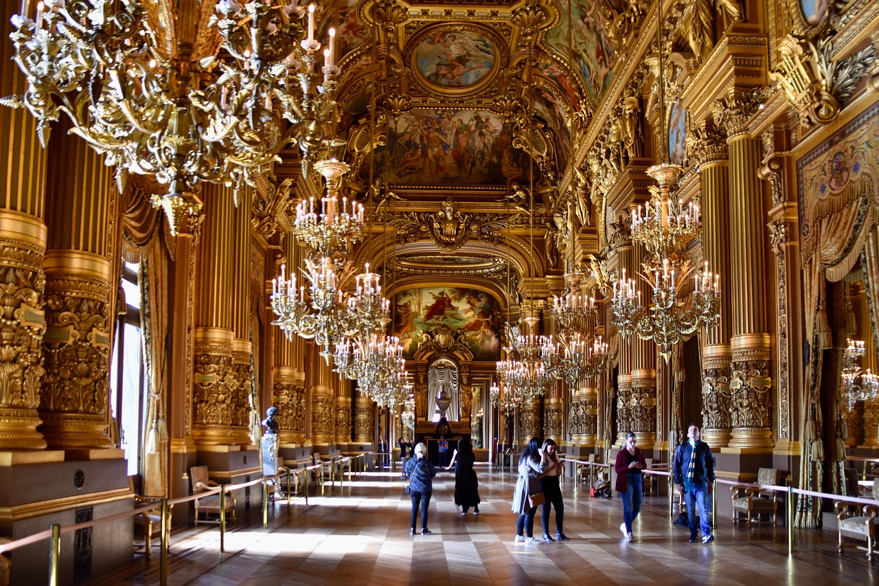 The grandeur of Palais Garnier reveals Paris’s devotion to beauty, music, and extraordinary evenings.
