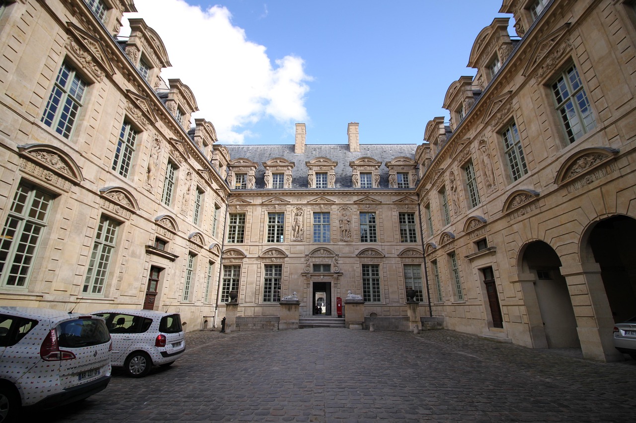 Insider tips for summer a seamless luxury design for Paris starting with a refined hotel base