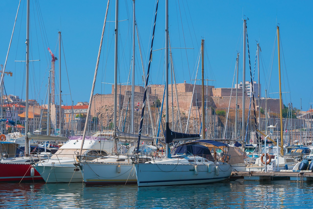 Uncover the Old Port of Marseille from Massalia to Today across the harbour