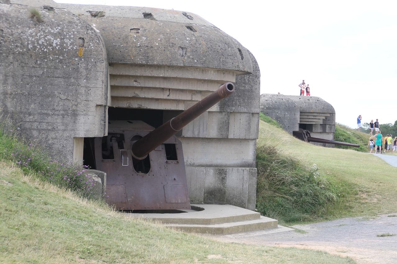 Visiting Pointe du Hoc France practical tips Bayeux Caen tours