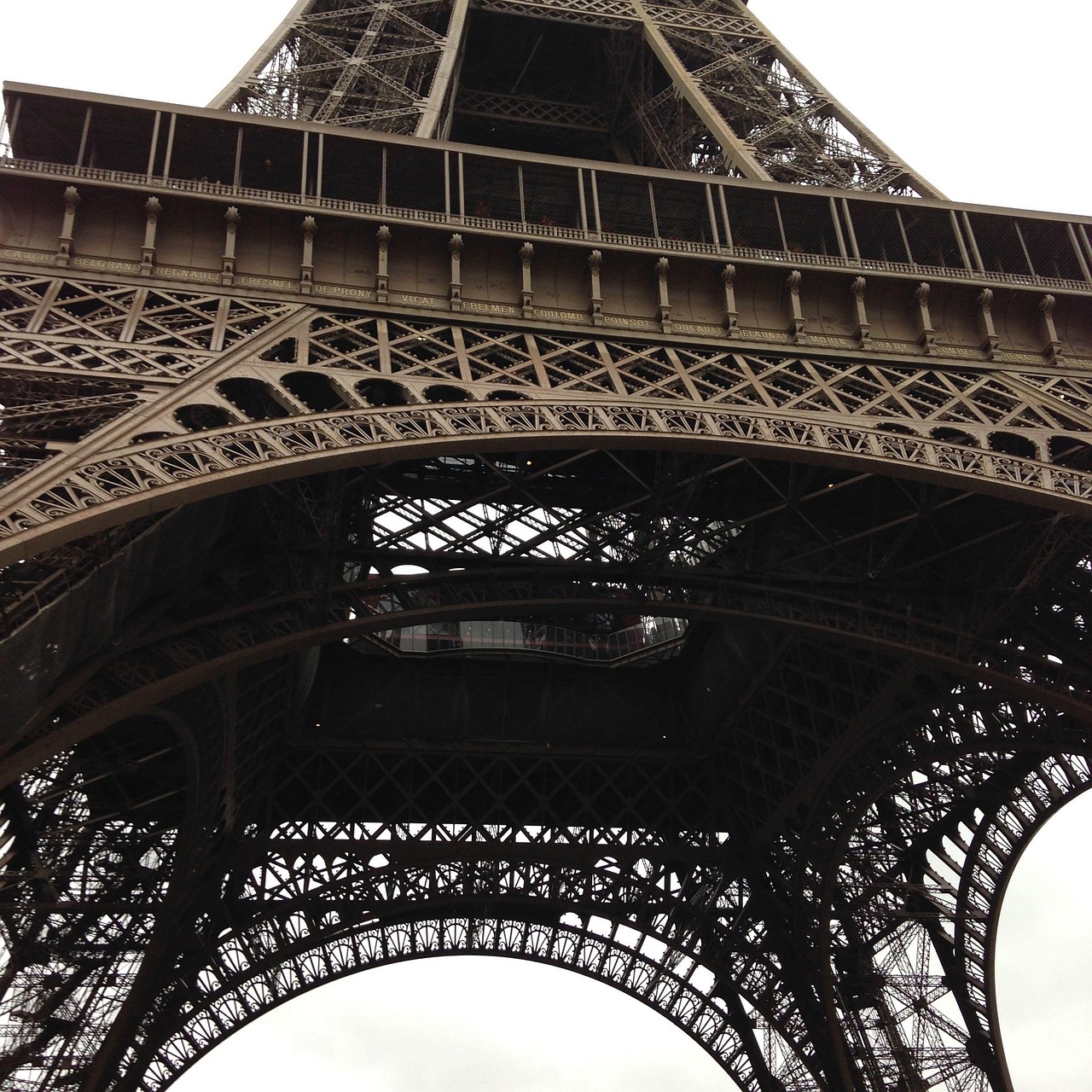 Construction of the Eiffel Tower and the engineering marvel that endured