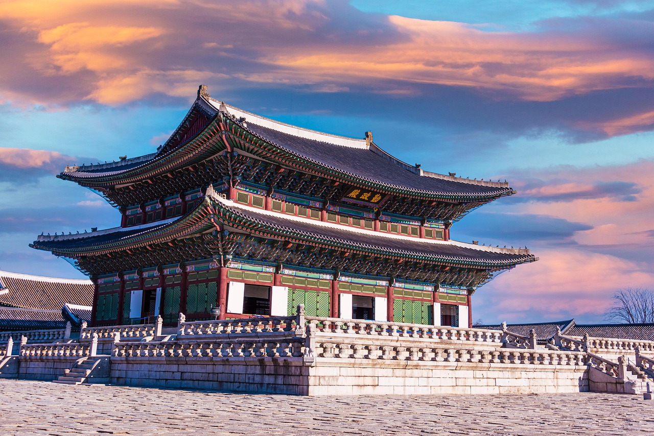 Seoul itinerary old and new luxury in the heart of the city, with palace mornings at Gyeongbokgung