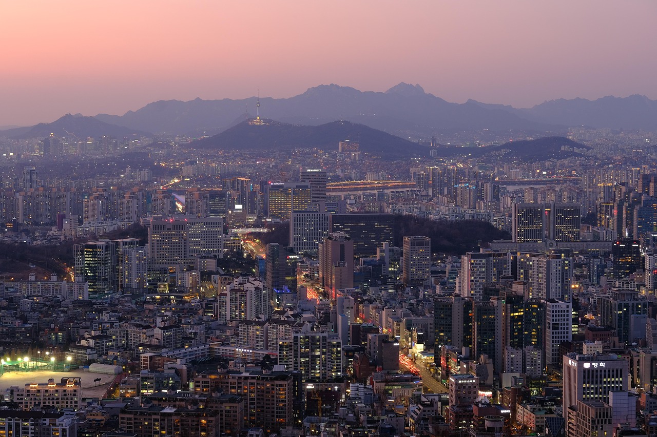 Visit Seoul in spring and South Korea in April during cherry blossom season