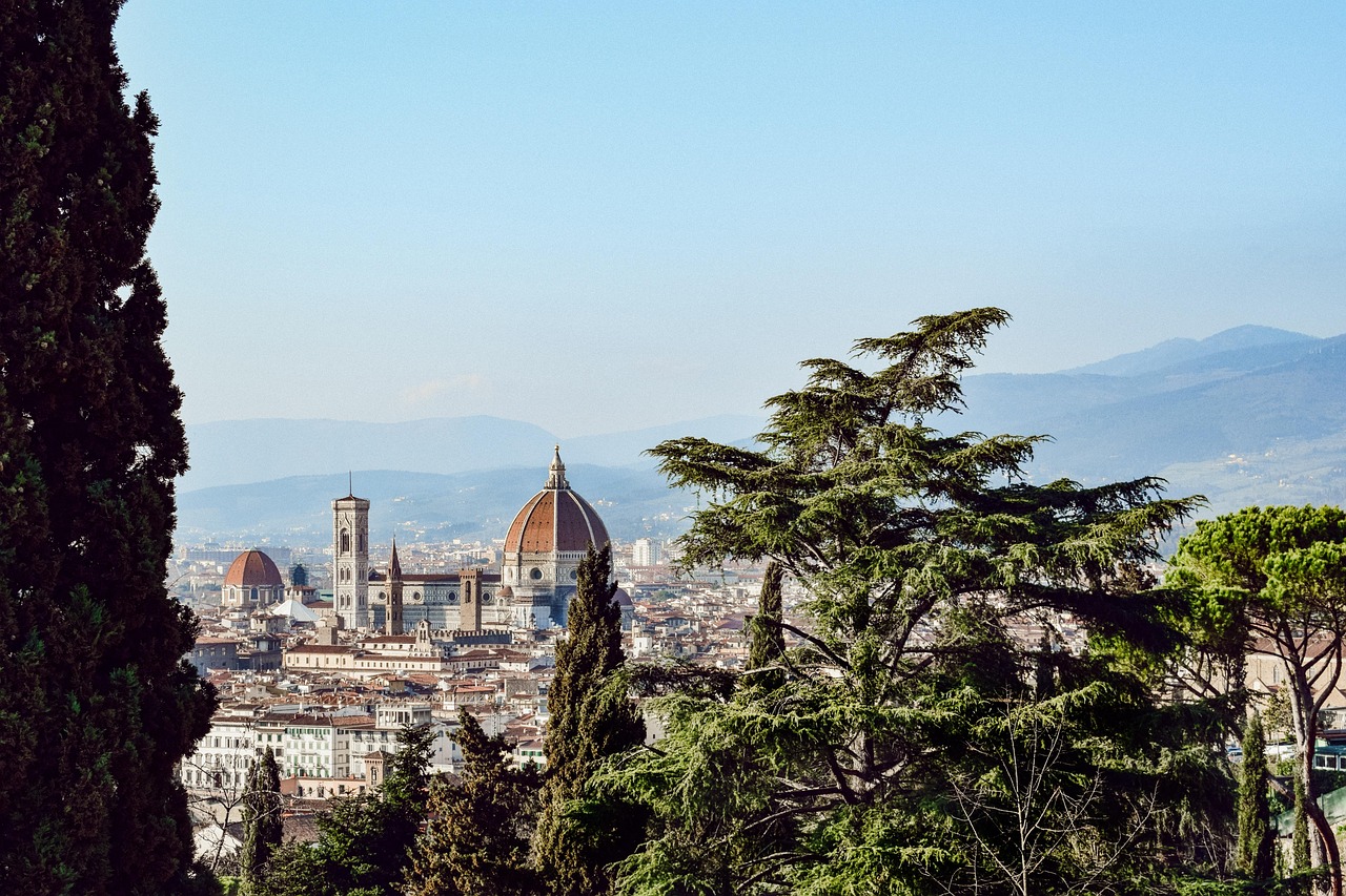 Florence itinerary current time plan Duomo Uffizi Ponte Vecchio and time now in Florence
