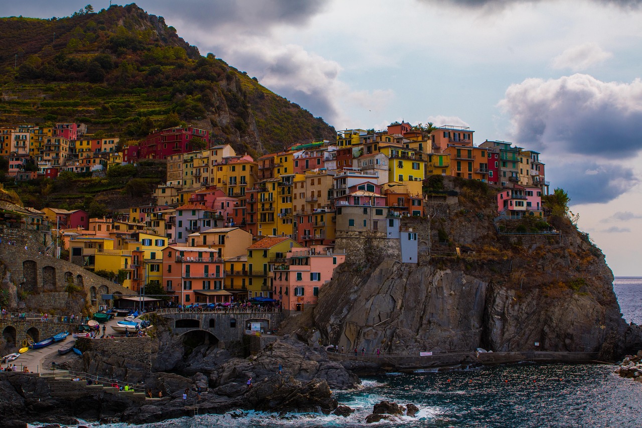 Cinque Terre Best Places on the Coastline and Pisa with village terraces