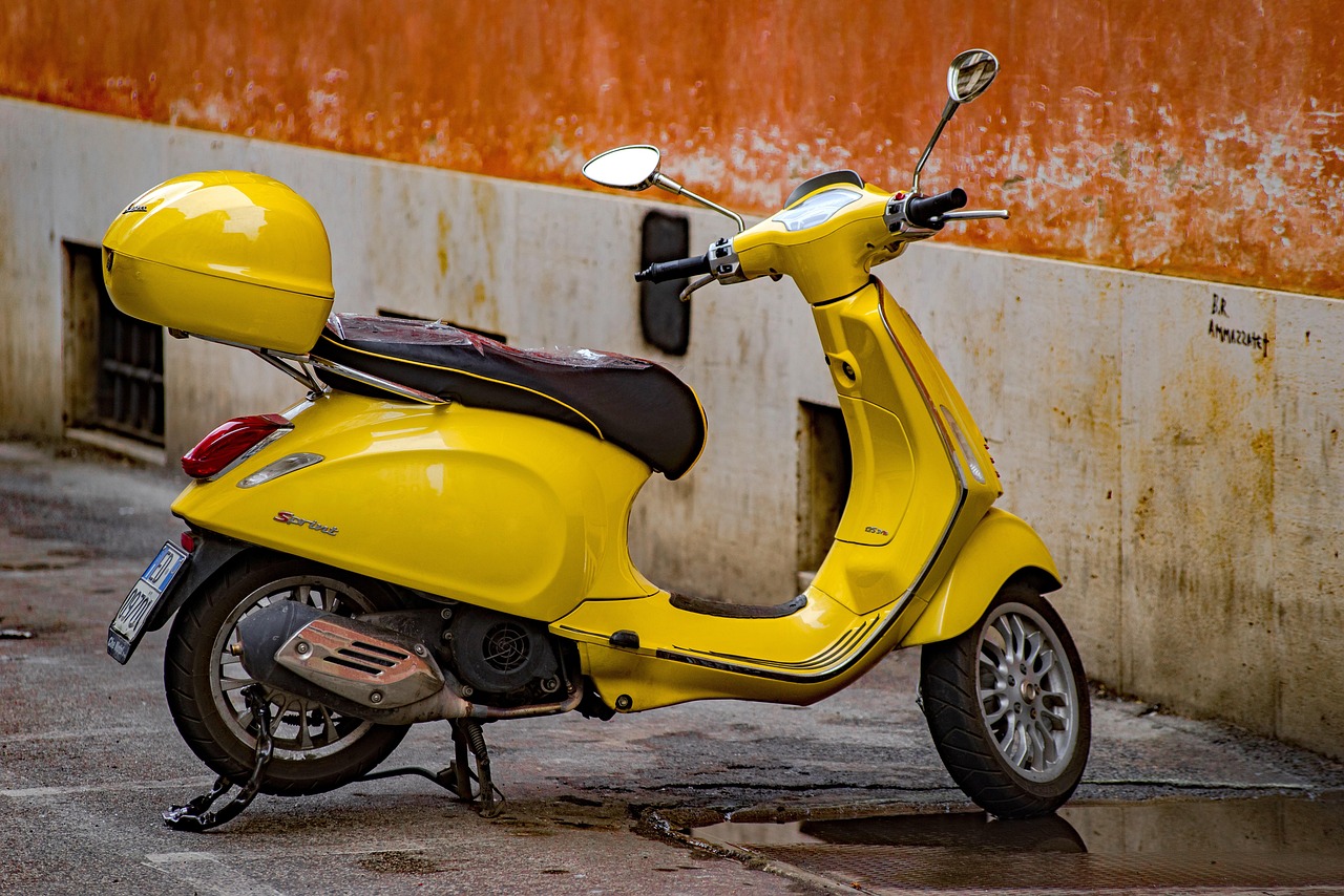 Design your adventurous routes Vespa ruins and hidden Rome