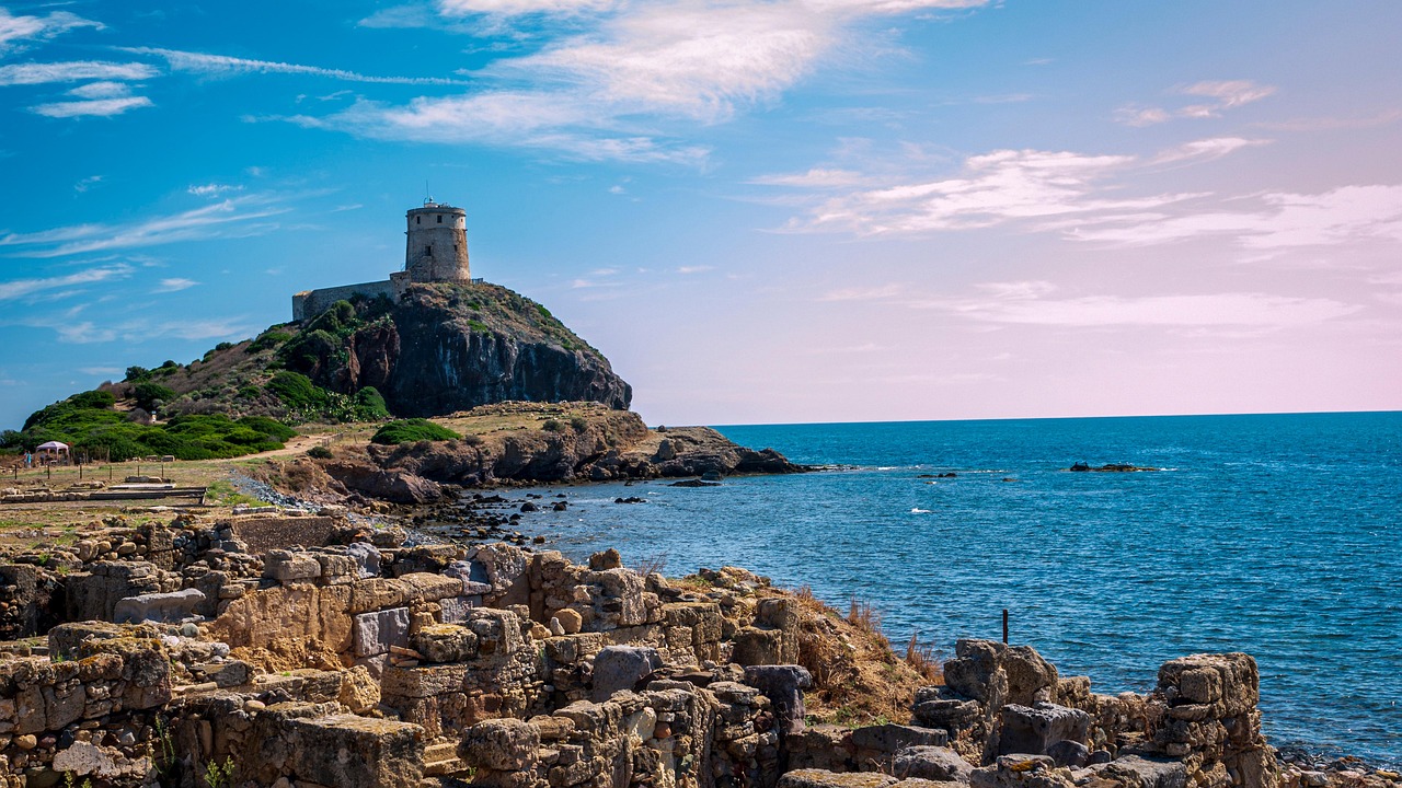 Passetto Promenade Sea Cliffs and the Lighthouse Ascent