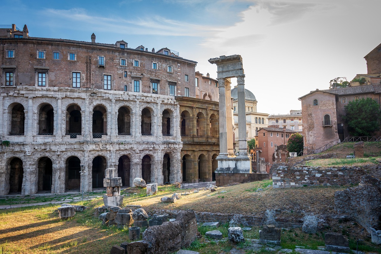 Colosseum and the City of Rome First Impressions as you arrive for a first visit