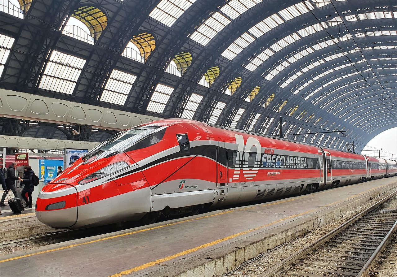 Train from Venice to Florence Tickets Italo and Trenitalia with a sleek Italian service