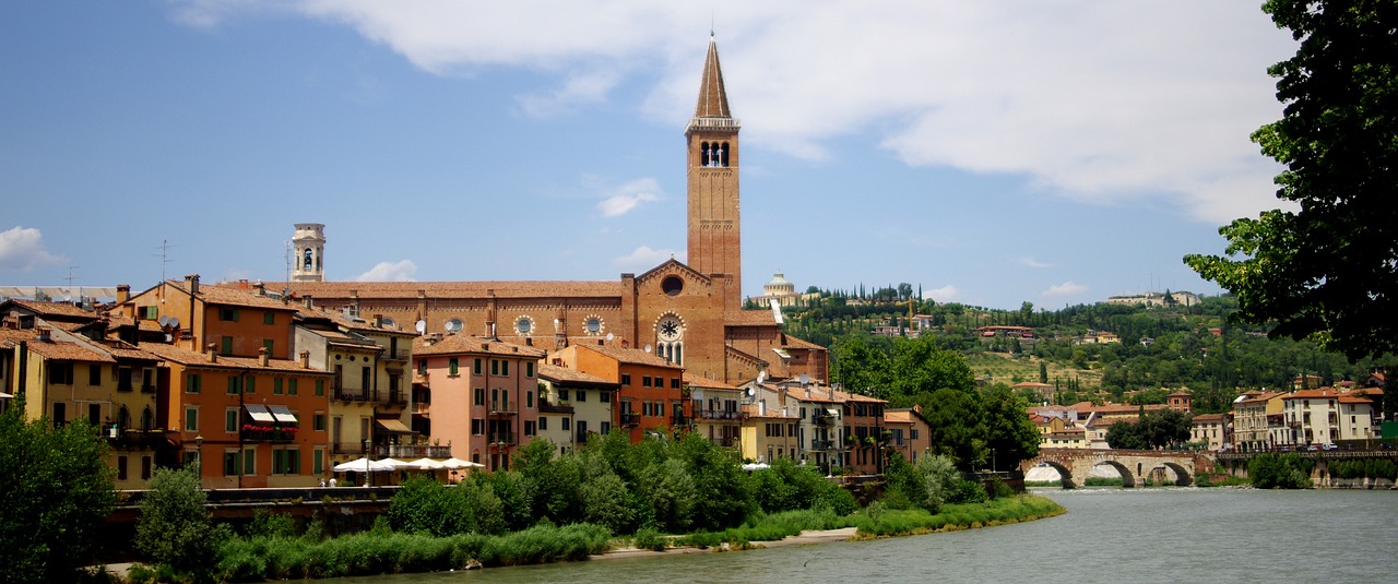 Verona travel design basics and top things to do in Verona Italy top attractions itinerary in the historic centre