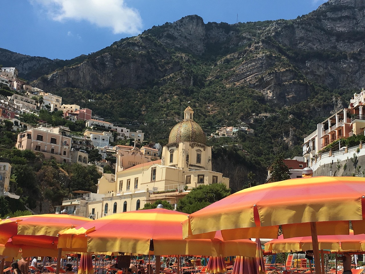 Positano and Campania on the Amalfi Coast with colourful cliff views
