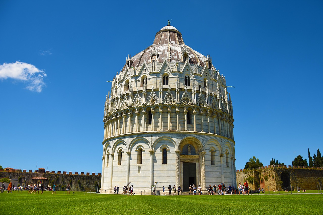 Pisa Cathedral and Baptistery Romanesque Masterpieces in Piazza dei Miracoli