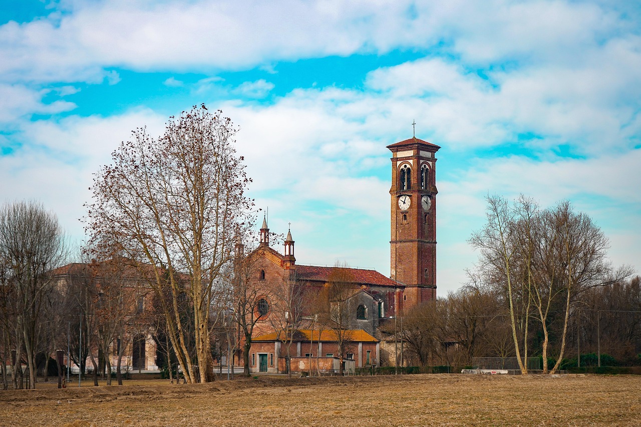 Basilica di San Nicola and San Sabino worth visiting for a quiet pause in Bari
