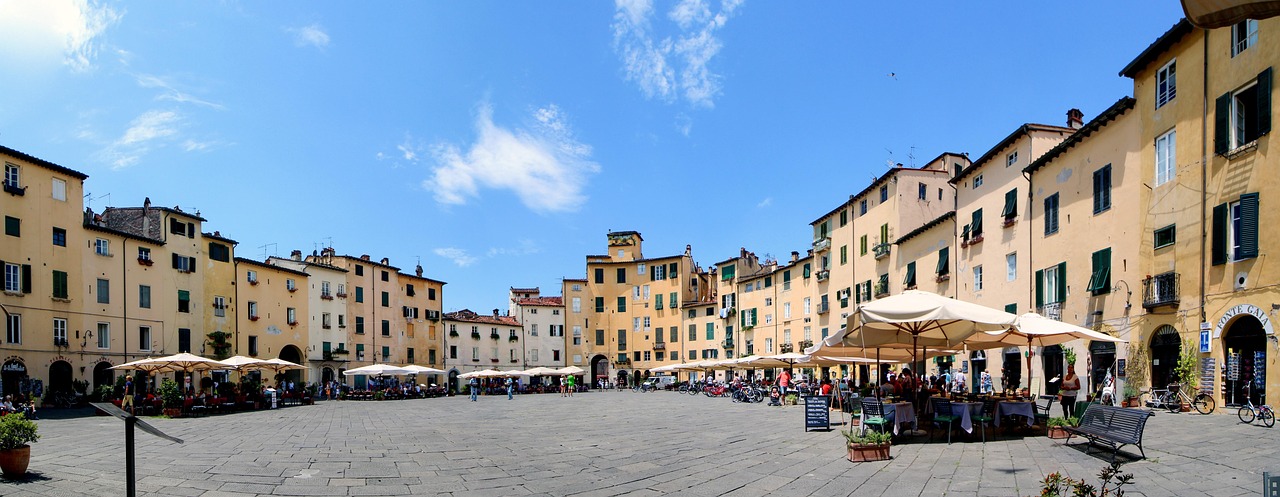 A Day in Lucca Itinerary for Walls and Bikes – Riding atop the city walls in the morning light
