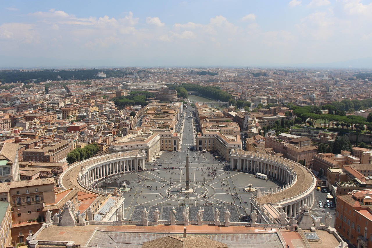 Visit the Vatican Without the Queues Tickets Timing Transport with early-morning streets near Ottaviano