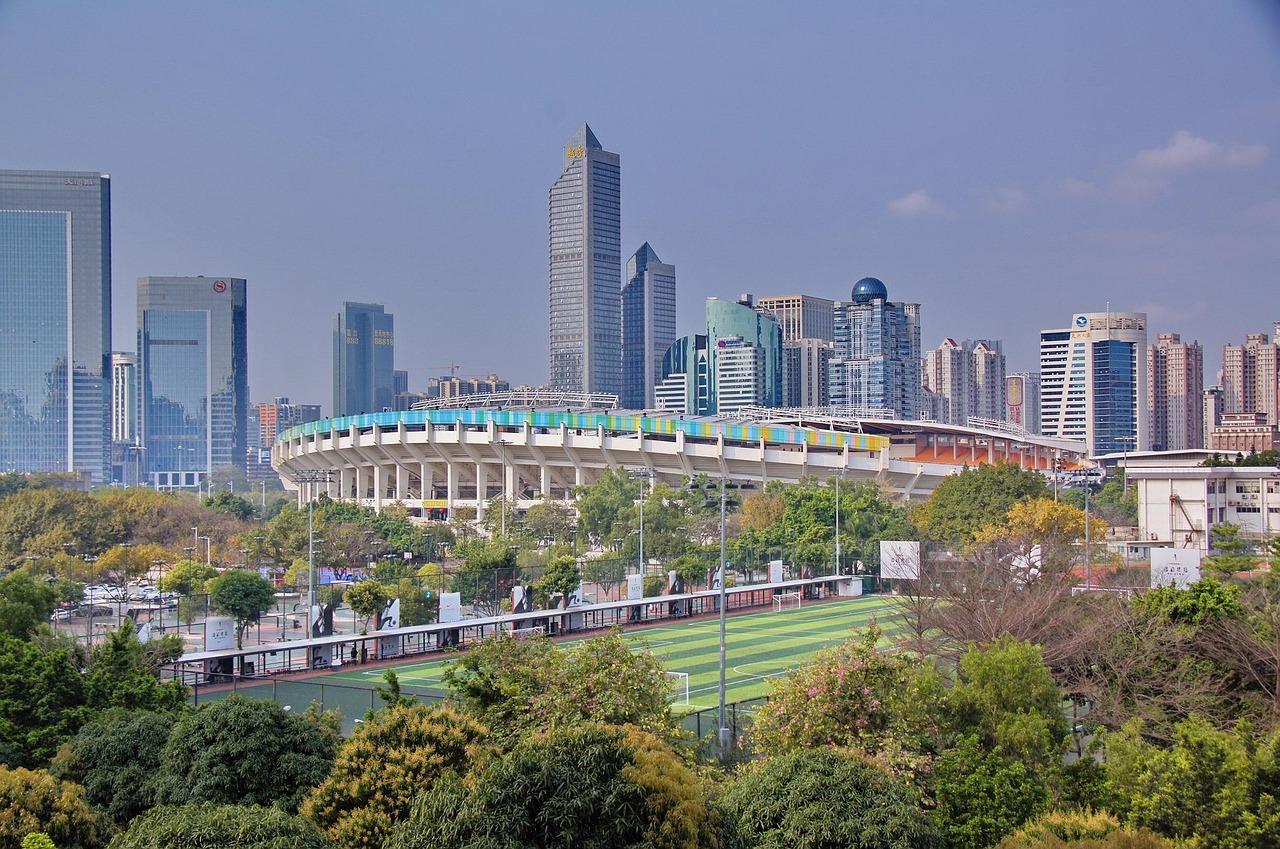 Shanghai and Guangzhou for Vibrant Cities and Style with luxury travel