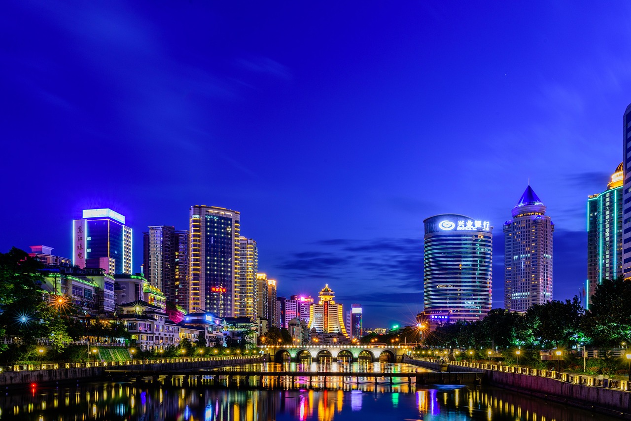 Pearl River Cruise Guangzhou Night Dining and Shangxiajiu