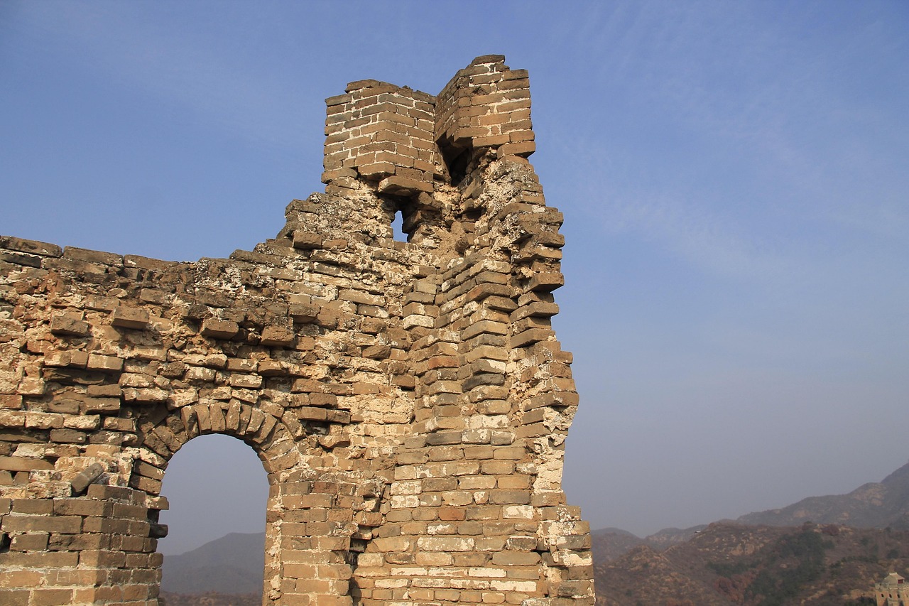 Jiankou and Jinshanling Section Hikes for Rugged Scenery