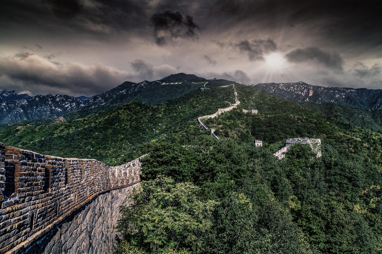 Jinshanling Great Wall hike at sunrise for solitude and history