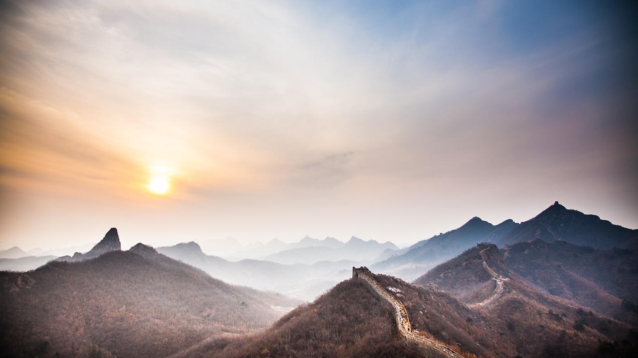 Best time to visit Jinshanling for sunrise, sunset and solitude