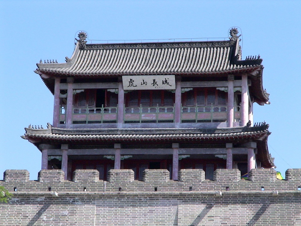 Explore the Temple Walkways Without Losing Your Nerve