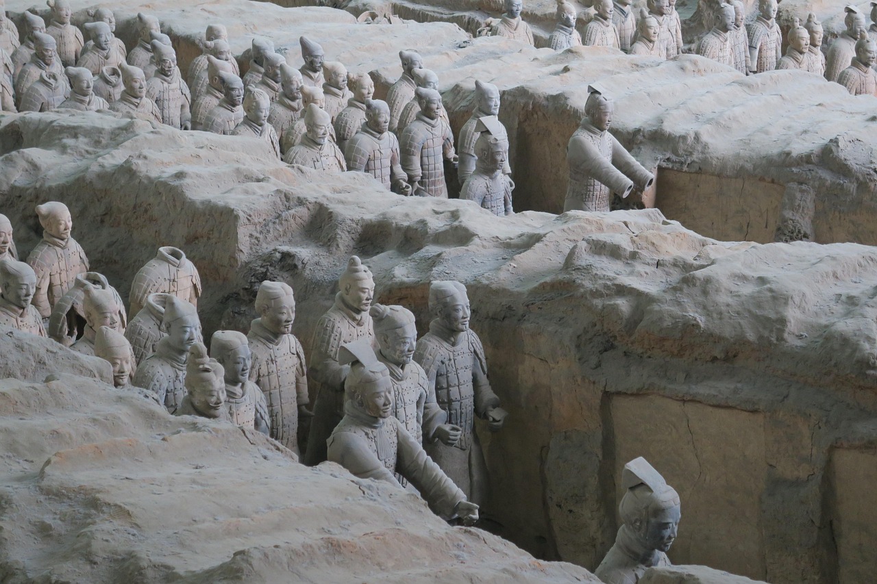 Pit 2 Pit 3 terracotta army Qin Shi Huang China and how to read the hierarchy