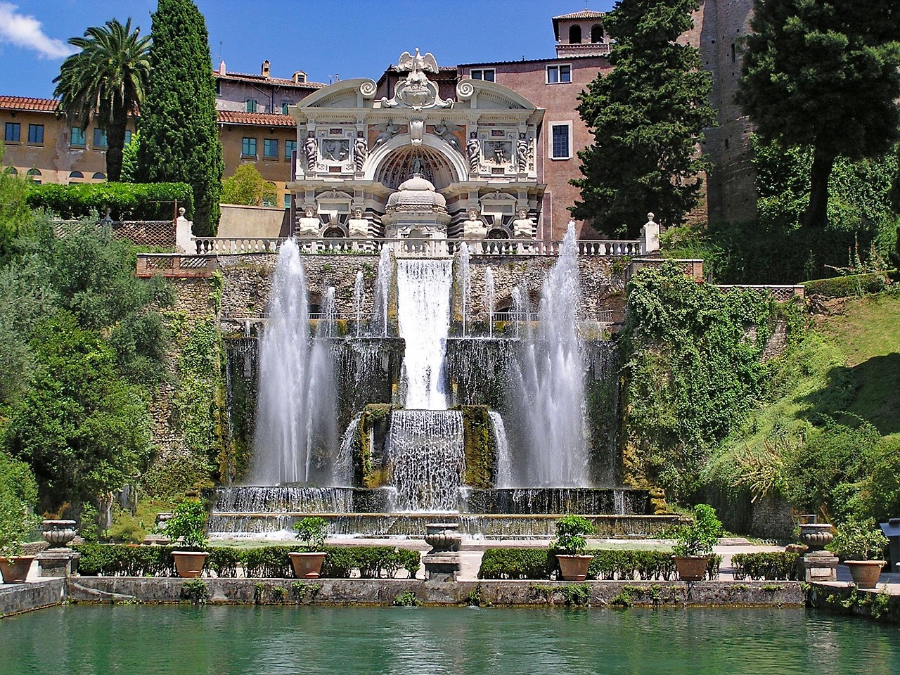 Tivoli day trip for Villa dEste gardens and grand villas in the hills near Rome