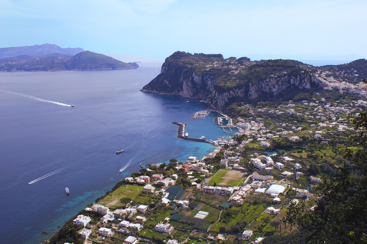 Day trip from Naples by yacht to the Amalfi Coast or Capri across the bay