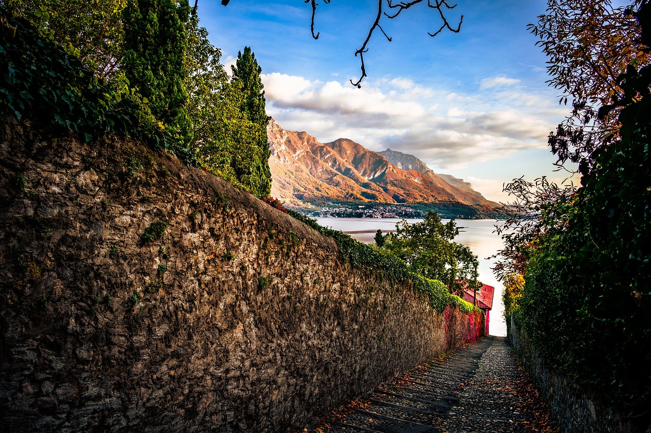Lake Como essentials and things to do in lake Como for luxury travellers